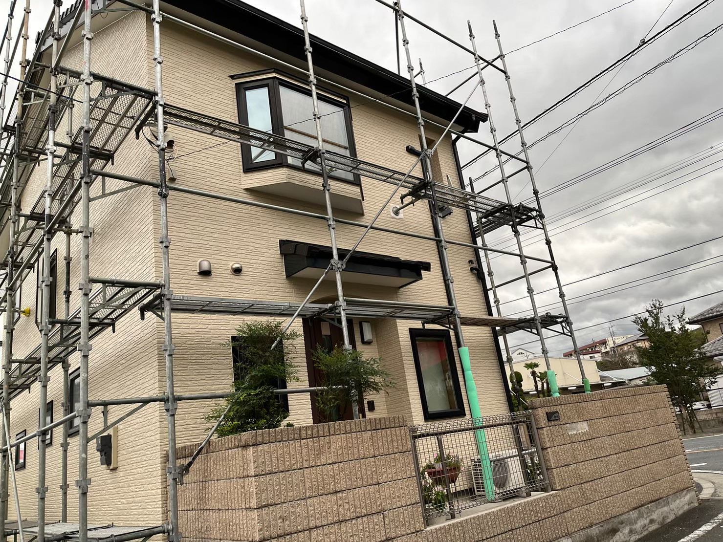 小牧市の外壁と外壁塗装・外壁塗り替えガイド（日本ハウスホールディングス対応）