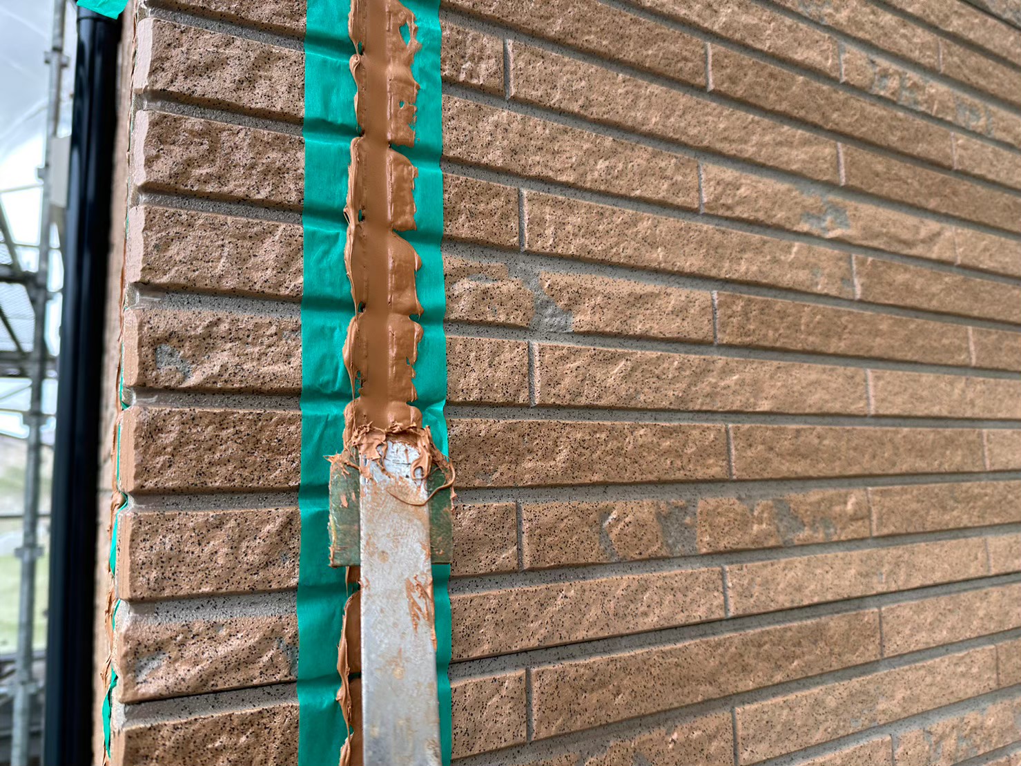 小牧市での外壁のコーキング打ち替え・外壁塗装・外壁塗り替えの費用と相場ガイド